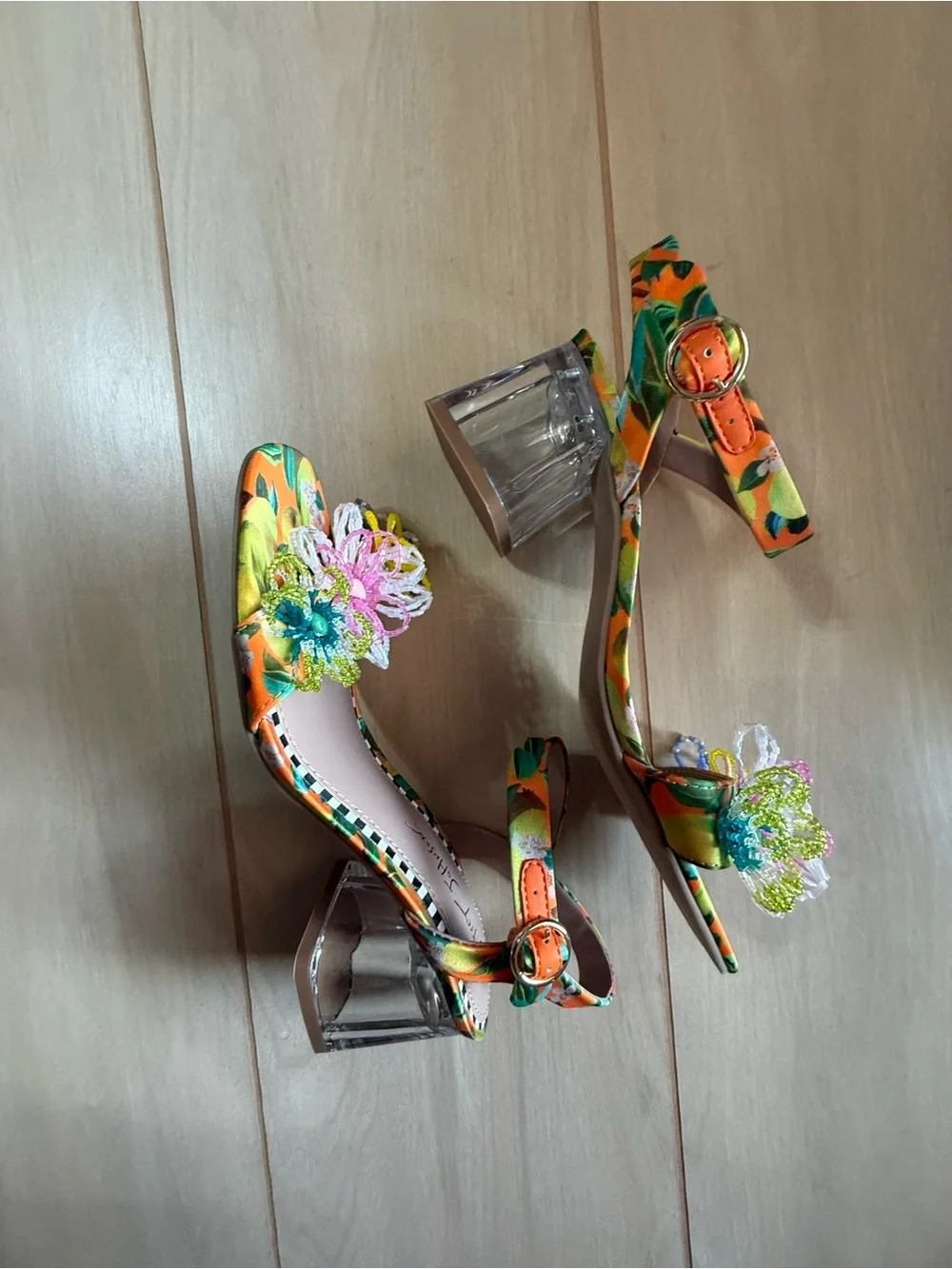 Betsey Johnson Cinthia Heels Floral Low Clear Block Heel Ankle Strap. NWOB